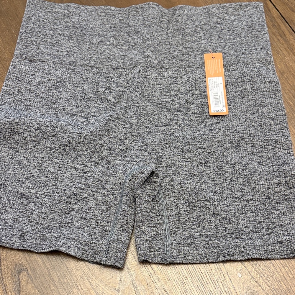 Colsie Women's Heathered Gray Bike Shorts